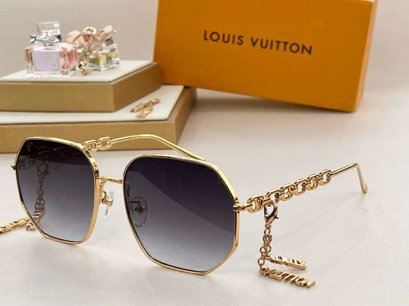 Picture of LV Sunglasses _SKUfw55794504fw